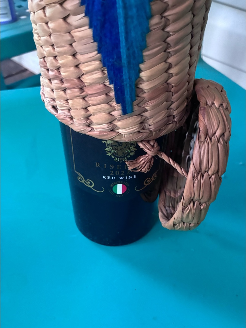 Woven Decorative Bottle Vase with Teal Accents 🔥 VINTAGE TROPICAL FIND! 🌴🍷 - Picture 4 of 4